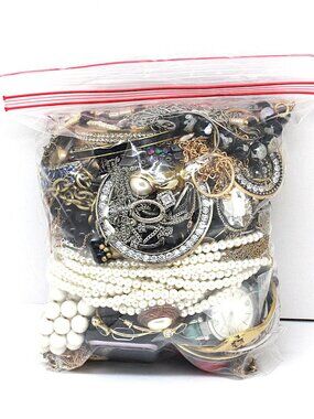 Vintage Wearable Jewelry Lot